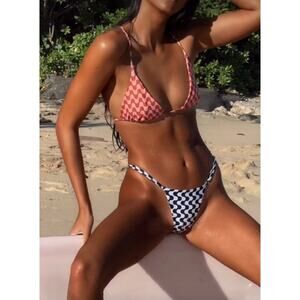 Skatie• ‘Harli’ Bikini Bottom in DOGTOWN